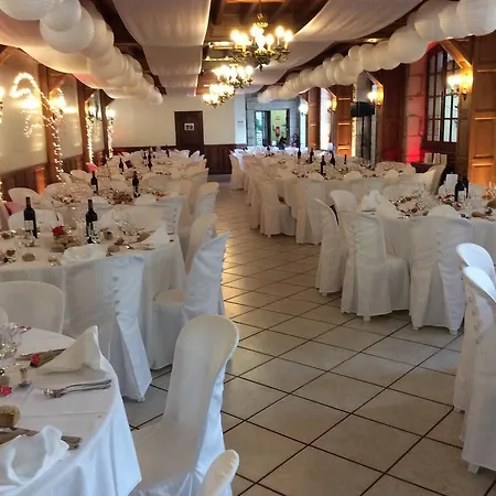 Chateau La Fleunie - Et Restaurant Condat-sur-Vezere